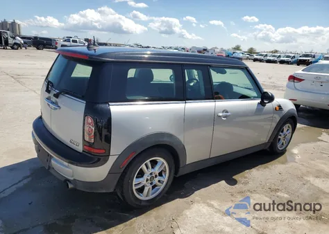2013 Mini Cooper Clubman z USA, uszkodzony, nr VIN WMWZF3C50DT489385